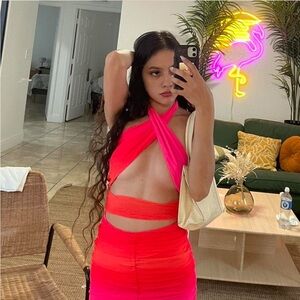 Sunset mini dress🩷🌅